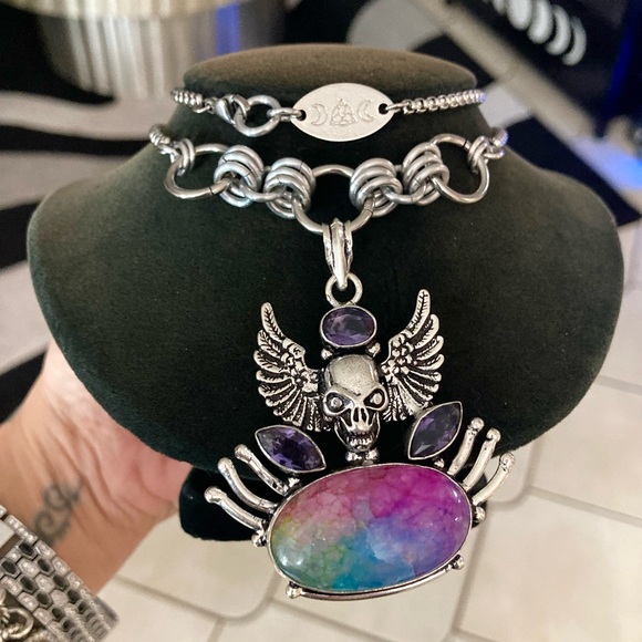 925 sterling silver overlay amethyst & rainbow solar quartz boho skull necklace - Picture 9 of 11